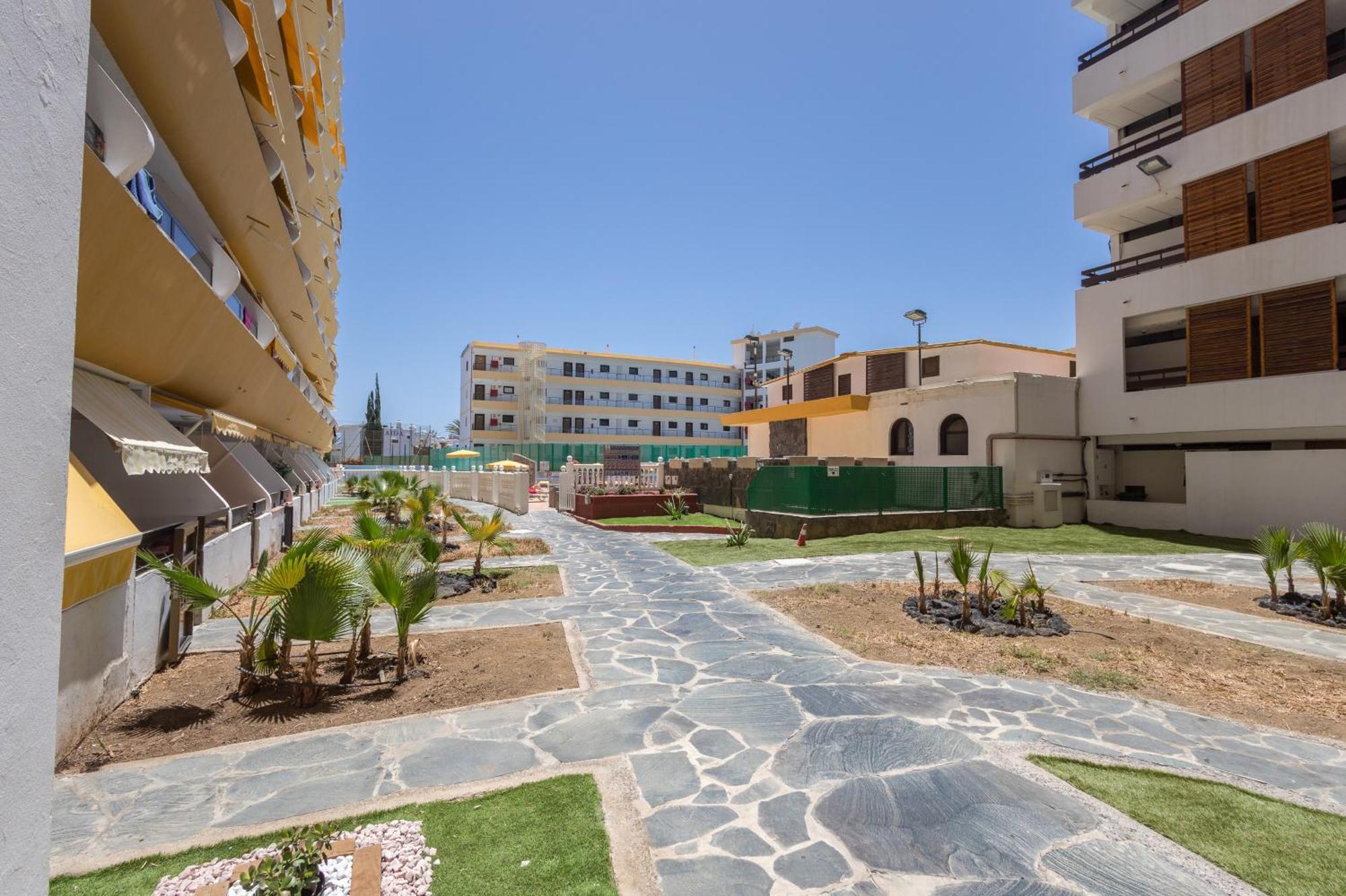 Lightbooking Las Arenas Playa Del Ingles Las Palmas de Gran Canaria Exterior photo